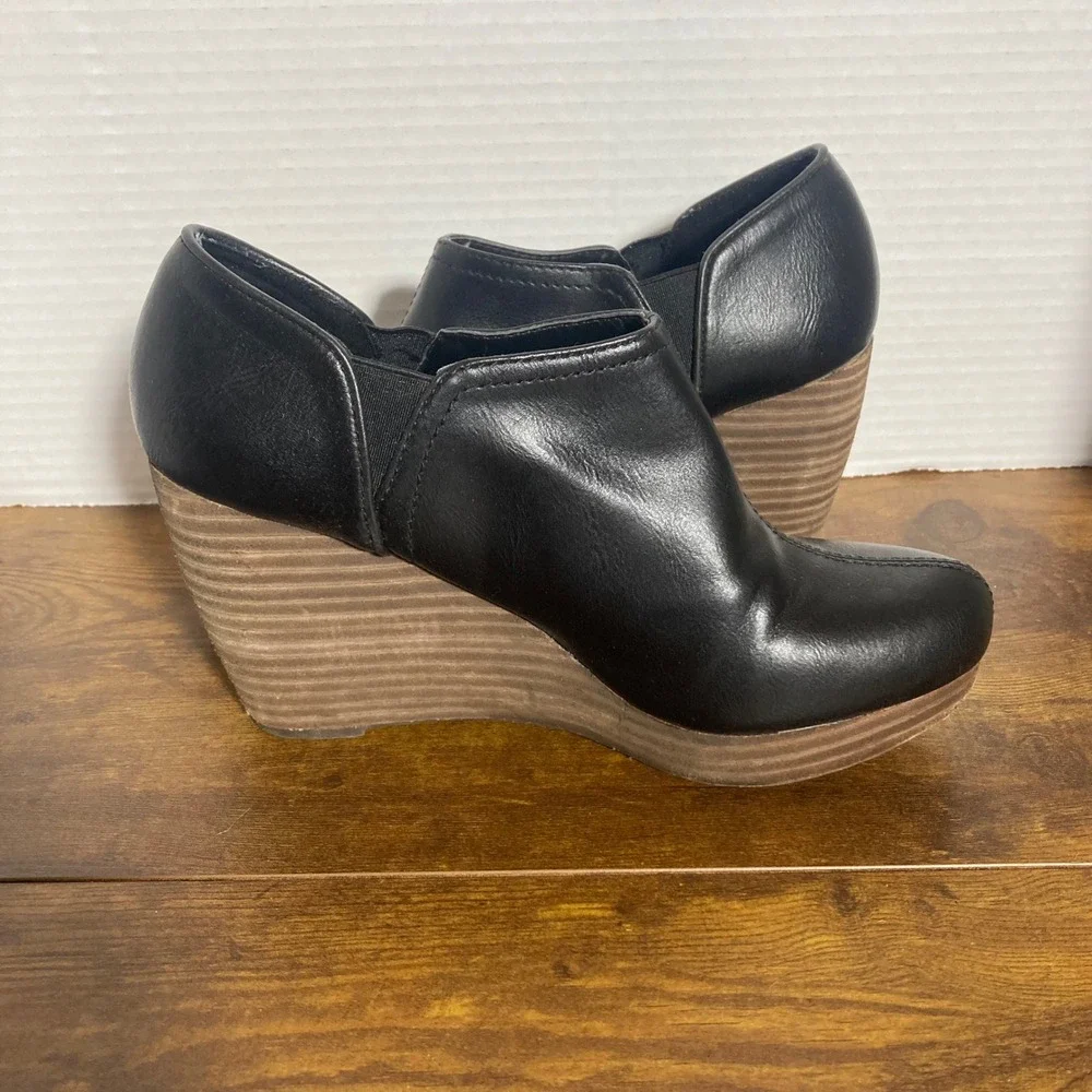 Dr Scholls Womens Black Wedge Booties Memory Foam Cool Fit Ankle Boots Size 6.5M